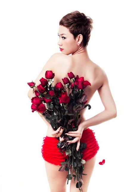Tra My Idol: \'Toi khong tranh chong cua ai\'