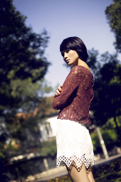 Thuy Trang Viet nam next top model huong dan chon vay, ao dao pho
