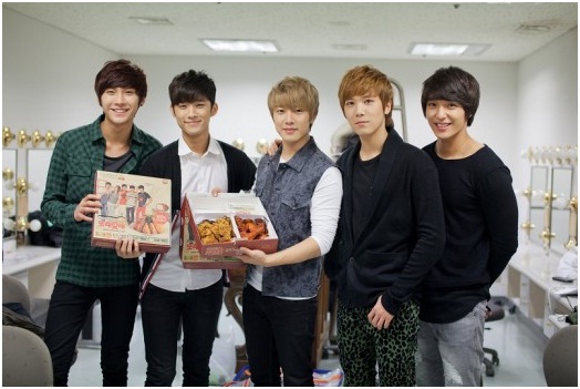 Sao Han co vu tinh than fan teen thi dai hoc
