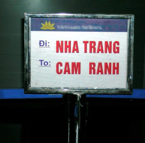 Vậy là "Nha Trang" dịch sang tiếng Anh là "Cam Ranh"?