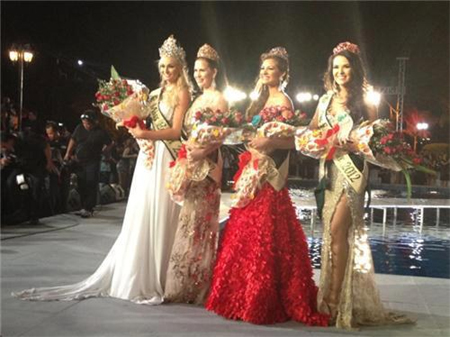4 người đẹp nhất cuộc thi HH Trái đất 2012.