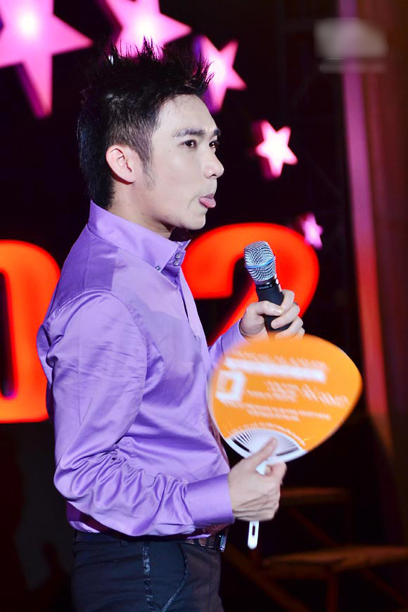 Khoanh khac sao Viet \