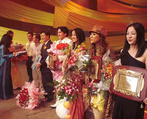 My Tam: 12 nam mot chang duong