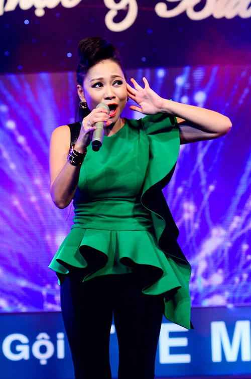 Bao Anh dang yeu tai show dien am nhac lon