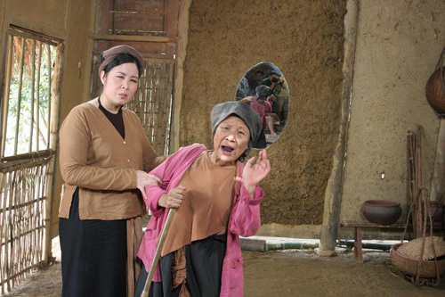 Hài tết 2013: Xuân Hinh tái hợp cùng Hồng Vân