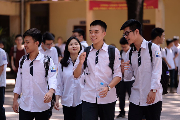 Xem kết quả thi THPT Quốc gia 2019 nam sinh So sánh với Giáo dục Quảng Ninh