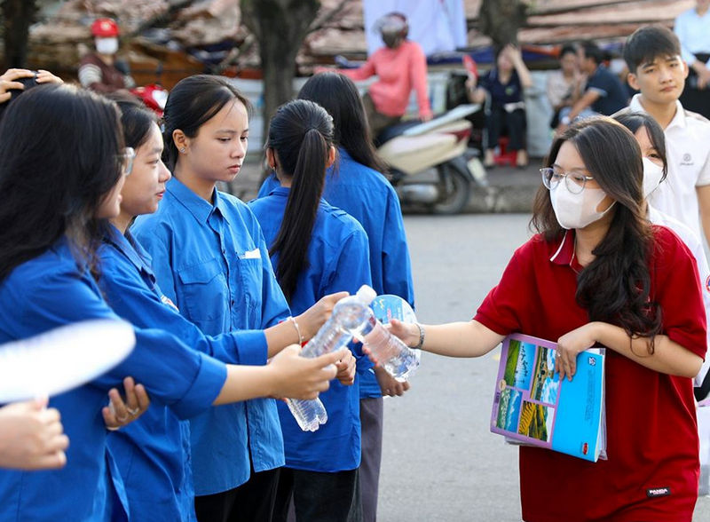 Tra cuu diem thi tot nghiep THPT tinh Hau Giang 2024