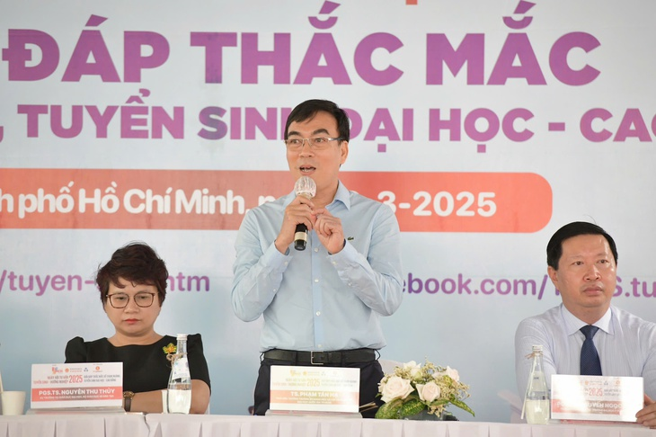 Sap cong bo quy che tuyen sinh Dai hoc 2025