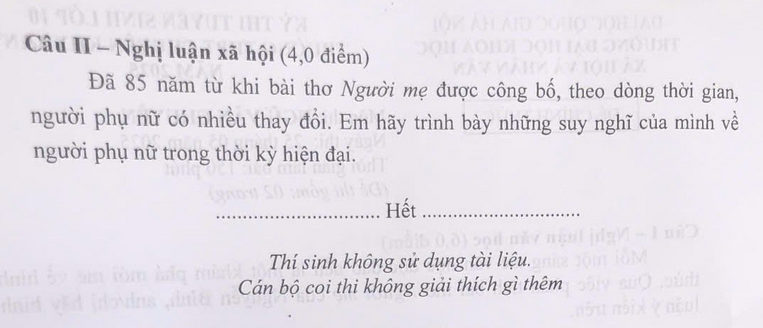 De thi vao lop 10 mon Van chuyen 2025 - THPT Chuyen KHXHNV HN