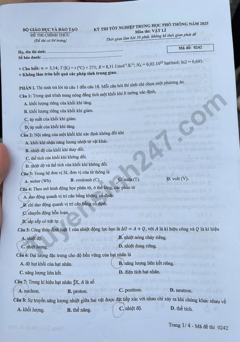 Dap an de thi mon Ly - ma de 0242 tot nghiep THPT nam 2025
