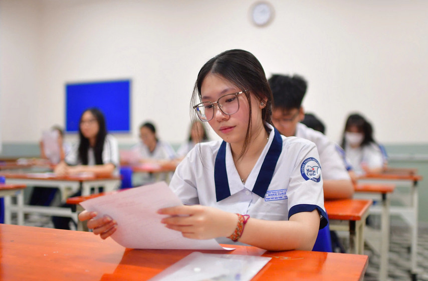 Diem chuan Dai hoc Cong thuong TPHCM 2025 du kien se giam