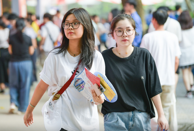 Xuat hien thi sinh dang ki xet tuyen 231 nguyen vong Dai hoc nam 2025