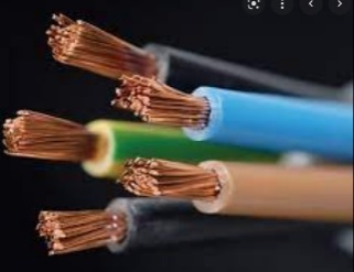 A close up of wires

AI-generated content may be incorrect.