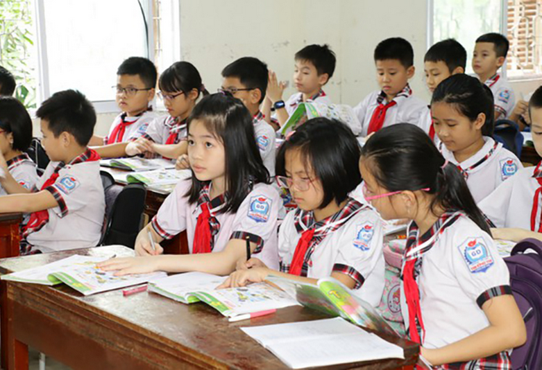 Bo GD de xuat sap nhap truong mam non, tieu hoc khong dat chuan