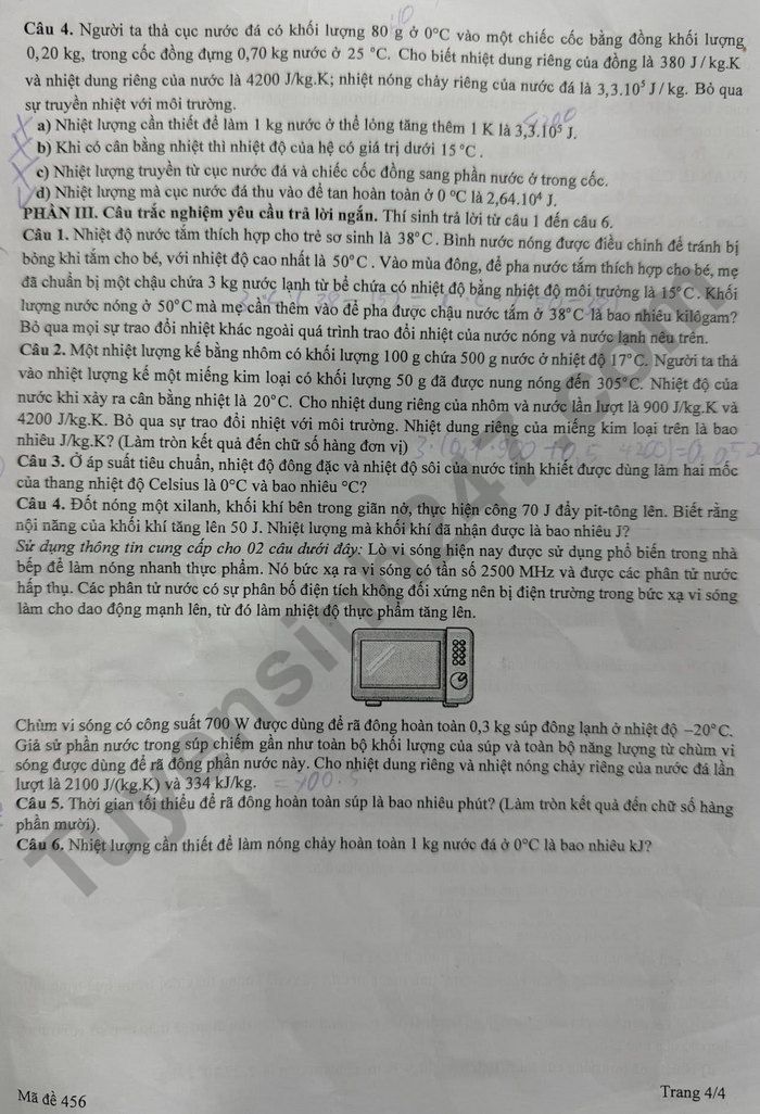 De thi giua hoc ki 1 nam 2025 THPT Xuan Phuong - lop 12 mon Ly