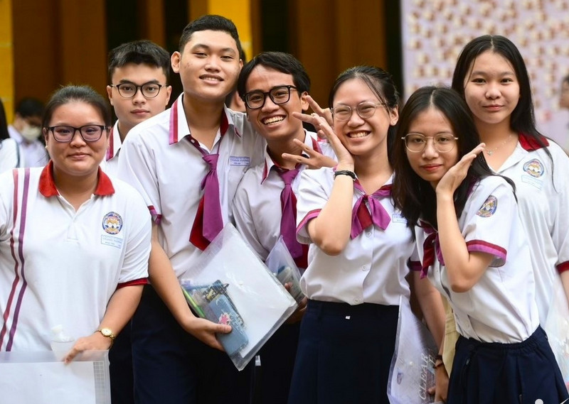 De xuat khong cong bo cong khai diem thi, diem kiem tra cua hoc sinh