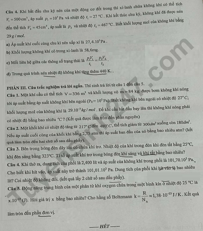 De thi cuoi ki 1 lop 12 mon Ly 2025 - THPT Chuyen Hung Vuong