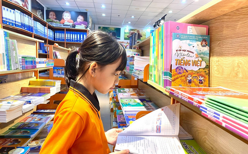 Bo GD noi 3 ly do chon ‘Ket noi tri thuc voi cuoc song’ lam SGK thong nhat