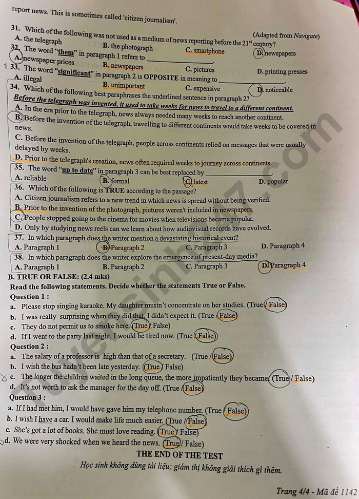 De thi hoc ki 1 nam 2025 THPT Nguyen Tat Thanh - mon Anh lop 11