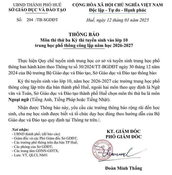 Mon thi thu 3 vao lop 10 Hue nam 2026