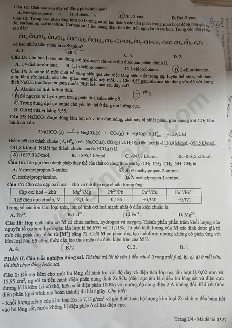 De thi thu mon Hoa tot nghiep THPT 2026 - Chuyen DH Vinh lan 1