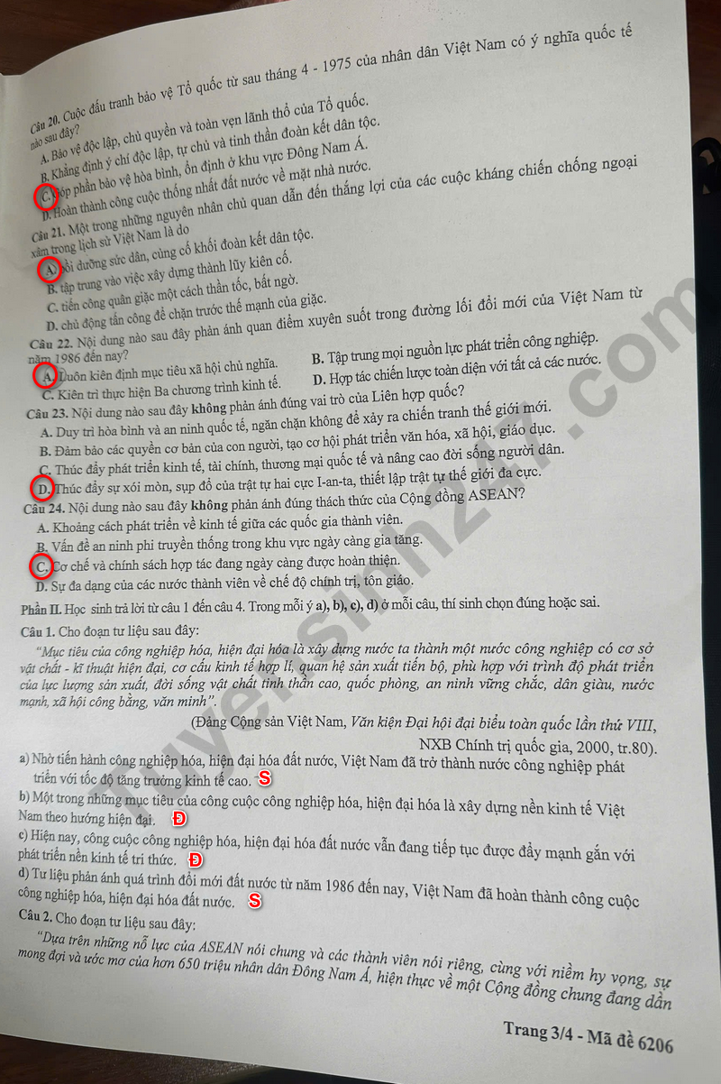 Huong dan giai De thi khao sat lop 12 mon Su 2026 - So GD Ha Noi
