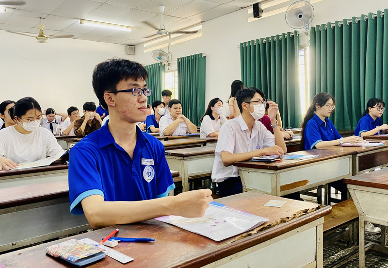 Tang 30% thi sinh du thi xet tuyen vao Truong DH Su pham TP.HCM