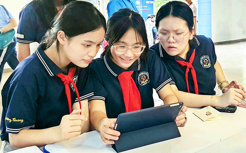 Chon nguyen vong vao lop 10 nhu \'canh chung khoan\'