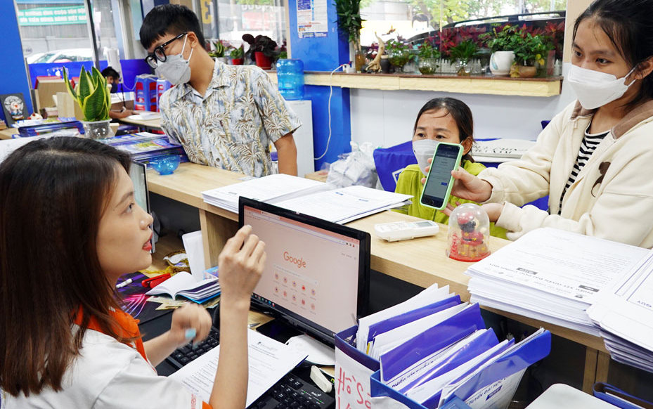 Hoc phi nhieu truong dai hoc tang manh nam 2026