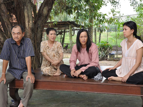Dien anh Viet: Lam phim tham hoa khong the de hon