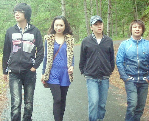 Lo anh Bui Anh Tuan va Cao My Kim thoi man nong