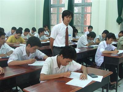De thi thu tot nghiep THPT mon tieng anh nam 2012 de so 16