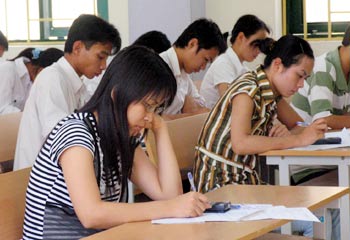 De thi thu tot nghiep THPT mon tieng anh nam 2012 de so 38
