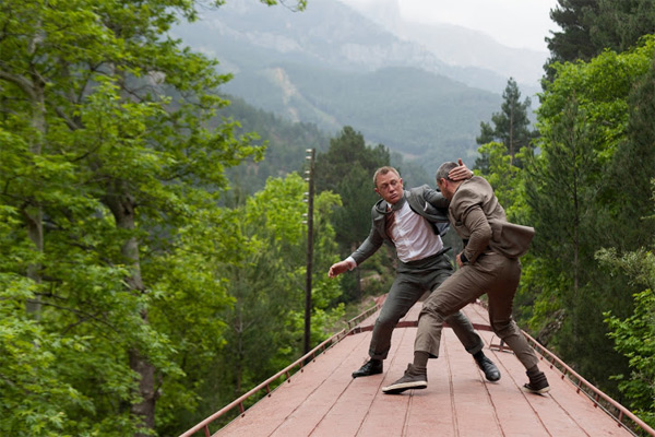 Can canh Diep vien 007 - Tu dia Skyfall qua nhung shoot hinh cuc \