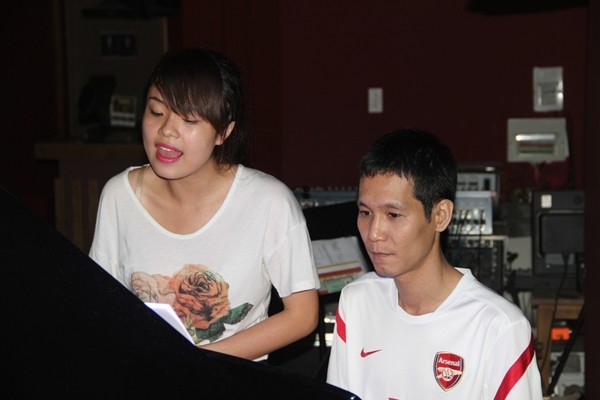 Team Ha Ho va Mr.Dam san sang ra quan