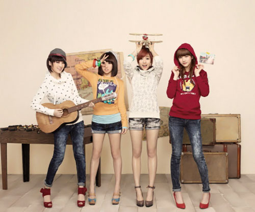 FC Kpop Việt đón thần tượng thế nào