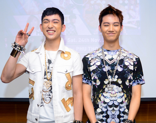 Thu Minh bat ngo lan at suc nong cua Wonder Girls