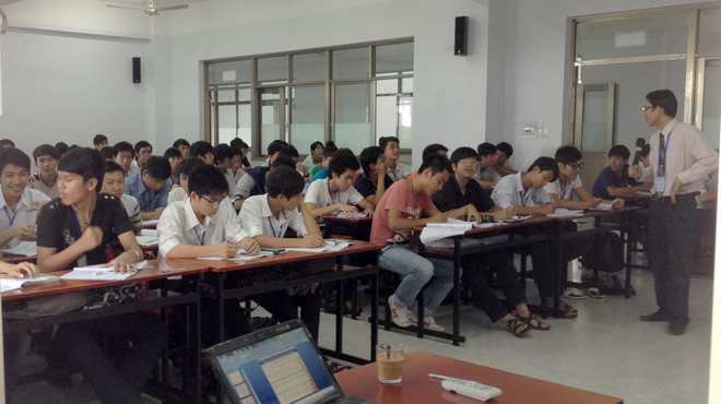 La lung hoc phi dai hoc cong lap cao hon truong tu