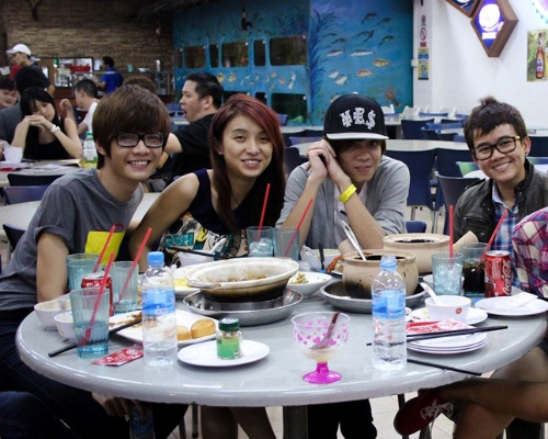 Team Ha Ho \