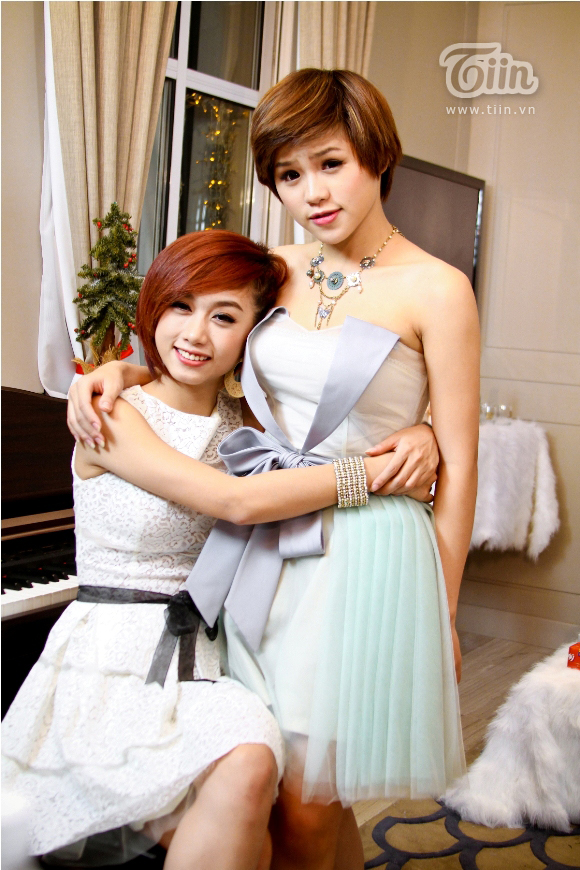 X5 quậy tưng bừng đón giáng sinh sớm 
