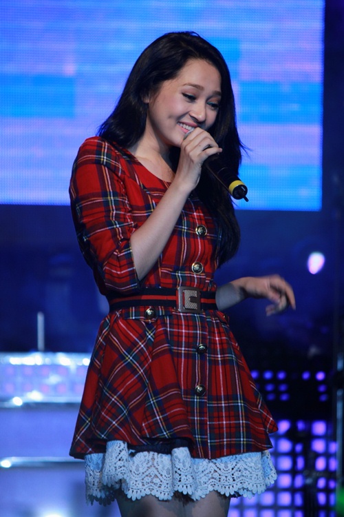 Bao Anh hat \
