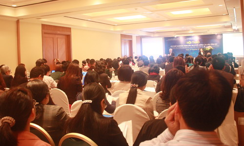 Dao tao giao vien Tieng Anh: Tap trung giai phap E - learning
