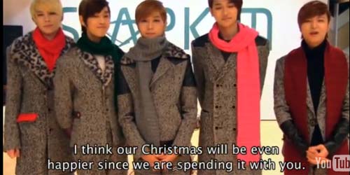 Sao Hàn hân hoan gửi lời chúc Giáng sinh fan 14
