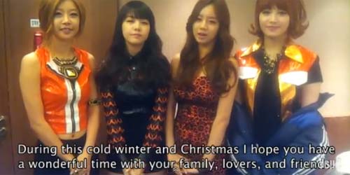 Sao Hàn hân hoan gửi lời chúc Giáng sinh fan 16