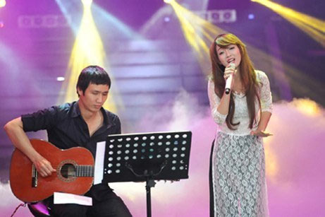 Dinh Huong The Voice cam on Bui Anh Tuan vi co hoi di tiep