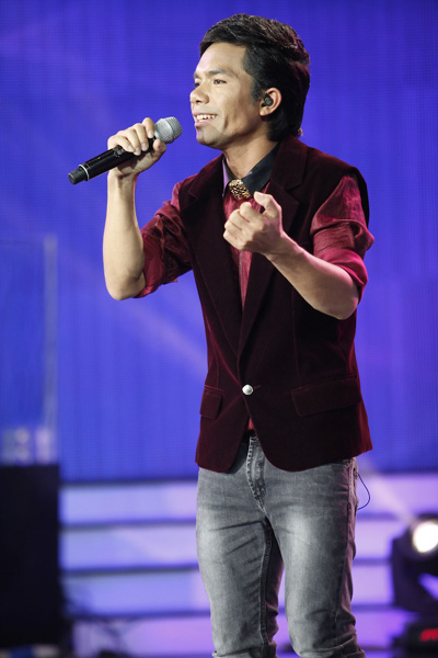Vietnam Idol 2012: Huong Giang lieu co di tiep?