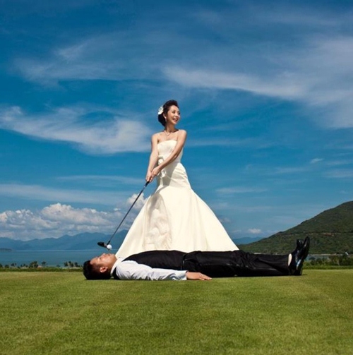 Anh cuoi ngo nghinh cua Jennifer Pham va chu re Duc Hai