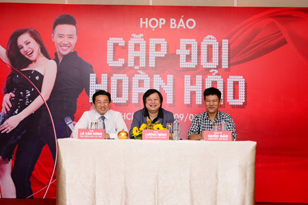 Dan sao Viet hoi tu tai hop bao Cap doi hoan hao 2013