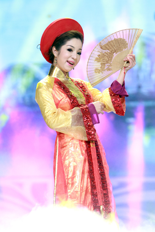 Gala Cuoi 2013: Hai Bac Nam hai mien hoi tu