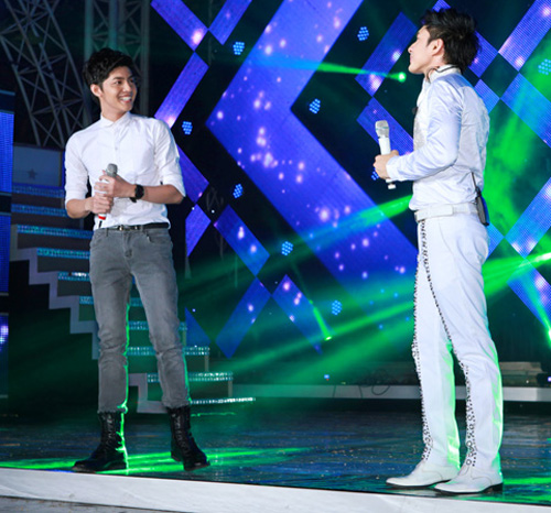Liveshow hoanh trang, MC viet kieu la nguoi yeu Dan Truong o Duc